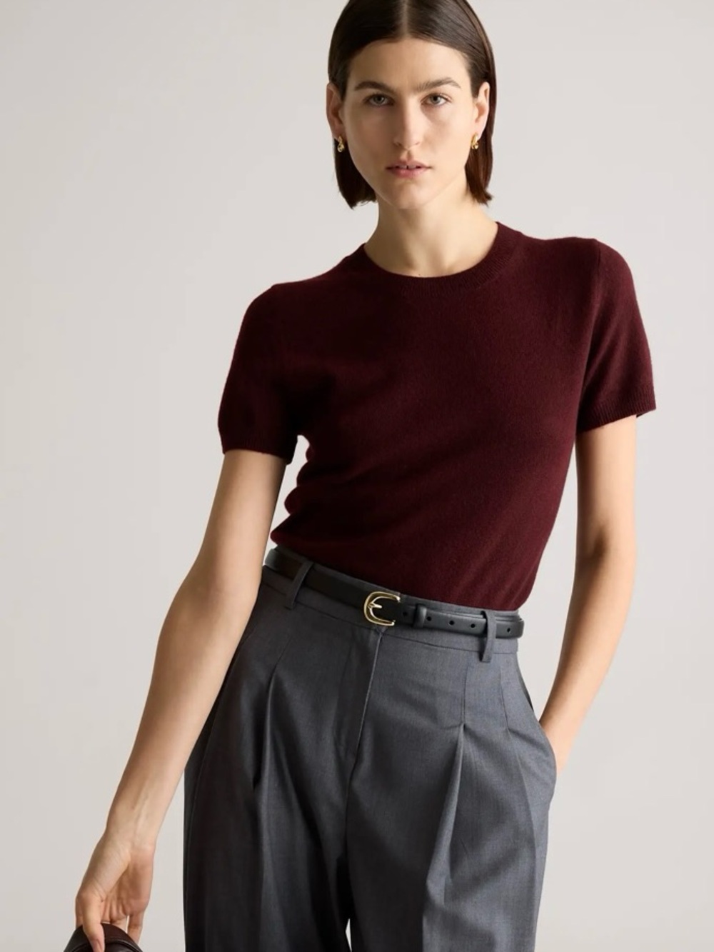 Quince 100% Mongolian Cashmere Cropped Crewneck Sweater in Deep Burgundy Luxury